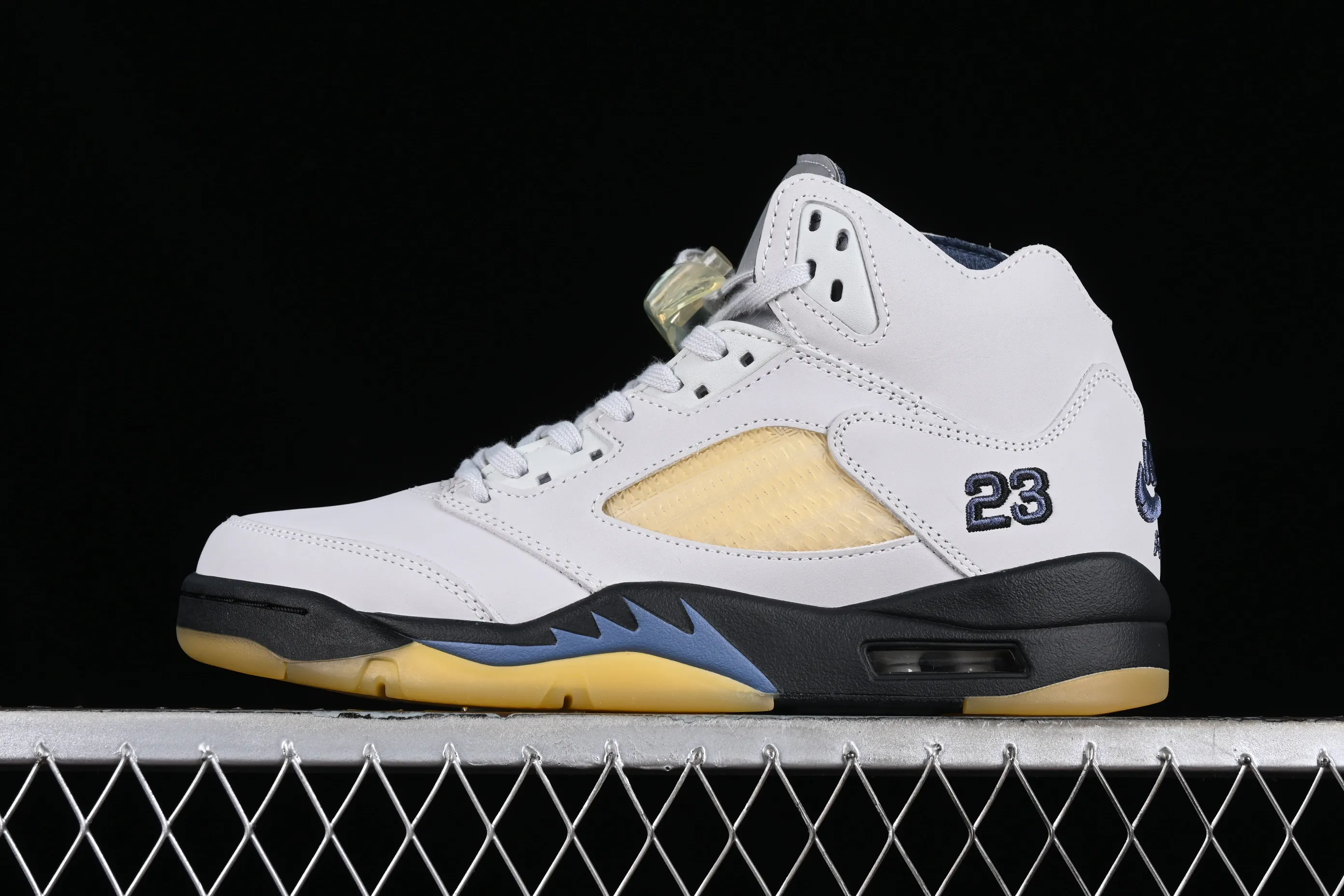 All categories Air Jordan Jordan series basketball shoes Air Jordan 5 pure original version A Ma Maniere x Air Jordan 5 Retro "Photon Dust" AJ5 Joe 5 light tooth white joint model FZ5758-004